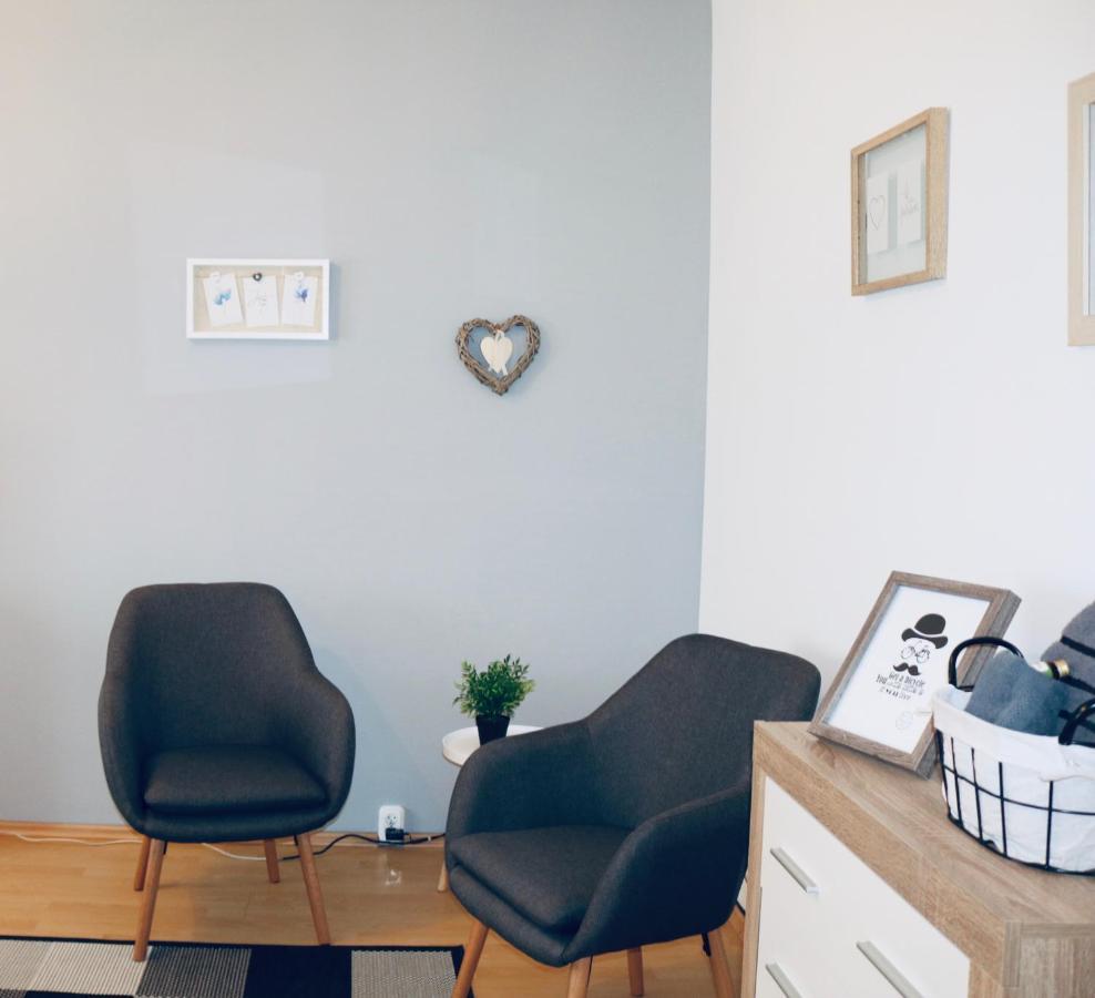 Szabadsag Apartman Печ Экстерьер фото